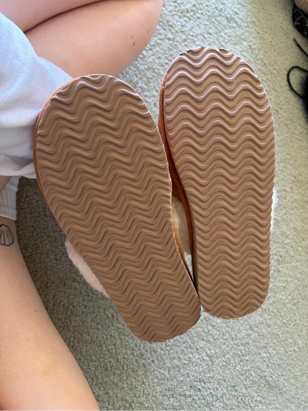Cozy Slippers - Picture 5 of 5